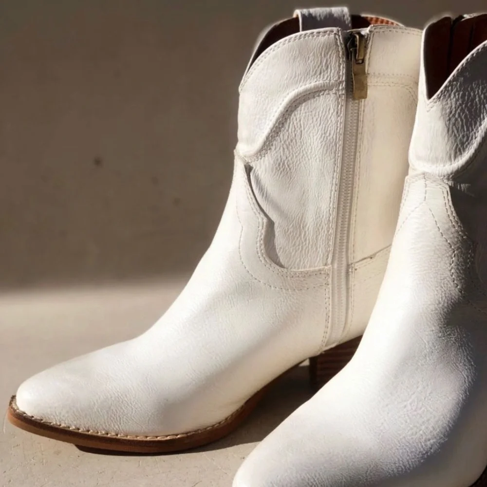 Last Pair New Distressed Western Bootie - Picture 4 of 16